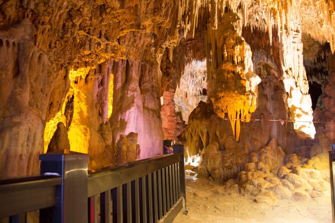 Damlatas grotten